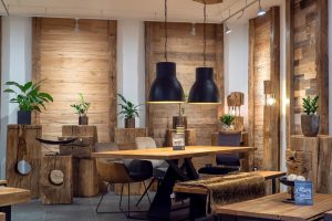 Blick in den Schauraum